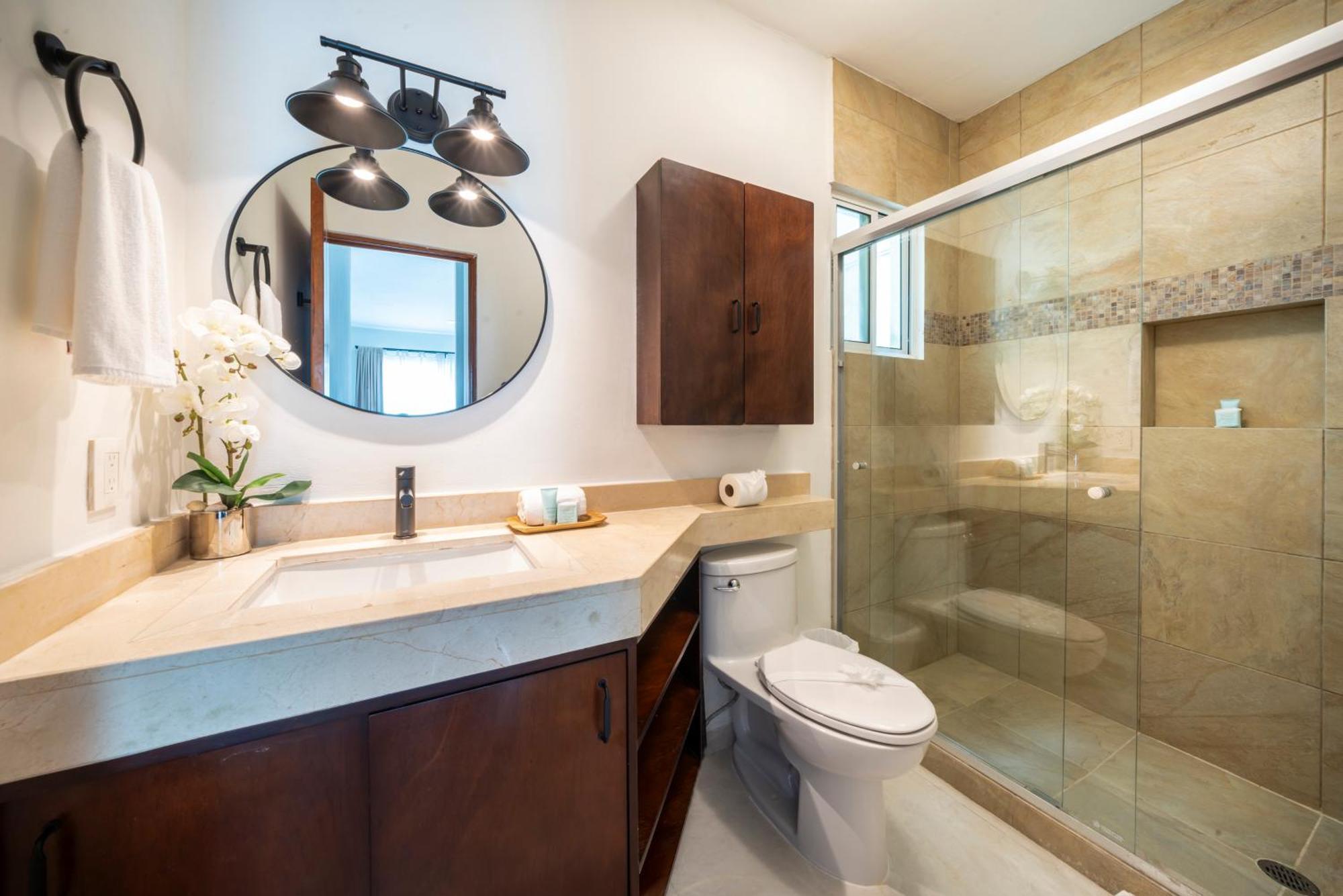 Modern Penthouse With 2 Bedrooms & Pool - Exquisite Bargain Priced - At Margaritas Ii Playa del Carmen